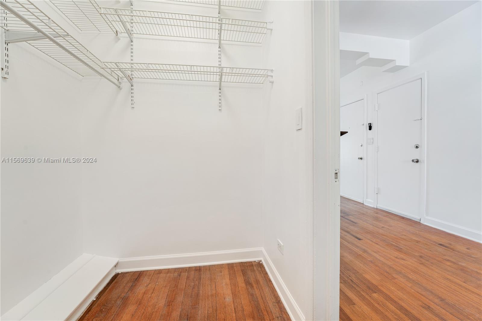 1520 Euclid Ave 9, Miami Beach, Florida 33139, ,1 BathroomBathrooms,Residentiallease,For Rent,1520 Euclid Ave 9,A11569639