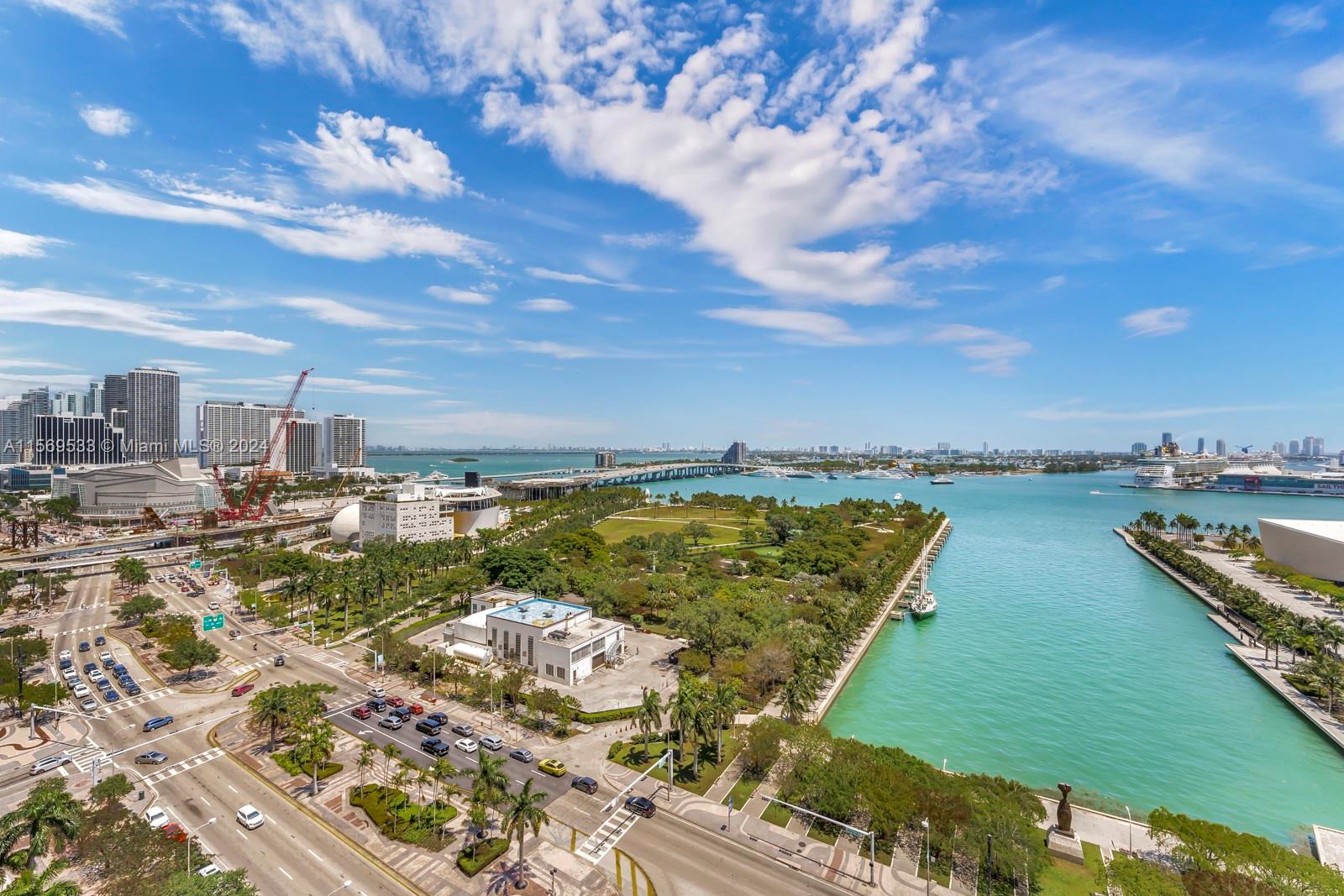 Miami, Florida 33132, 1 Bedroom Bedrooms, ,1 BathroomBathrooms,Residentiallease,For Rent,A11569533