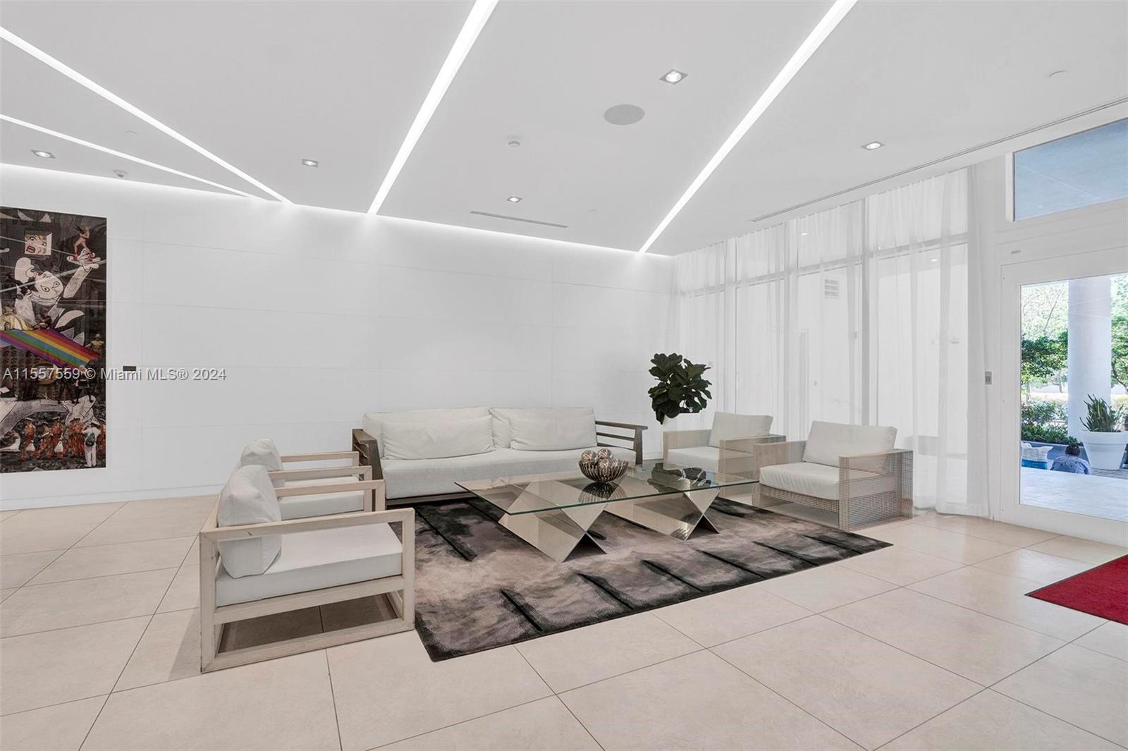 4250 Biscayne Blvd 819, Miami, Florida 33137, 2 Bedrooms Bedrooms, ,2 BathroomsBathrooms,Residentiallease,For Rent,4250 Biscayne Blvd 819,A11557559