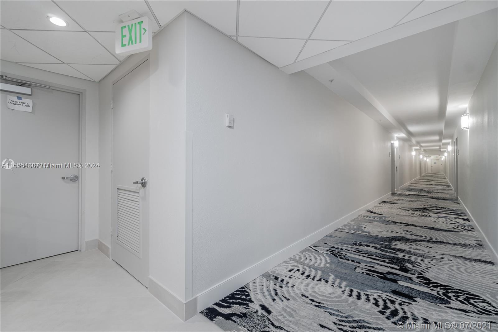 3001 S Ocean Dr 1009, Hollywood, Florida 33019, 2 Bedrooms Bedrooms, ,2 BathroomsBathrooms,Residential,For Sale,3001 S Ocean Dr 1009,A11565488