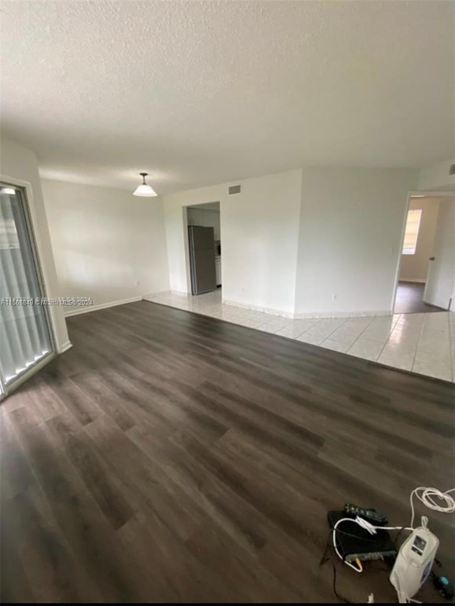 2019 SE 27th Dr 102- 5C, Homestead, Florida 33035, 2 Bedrooms Bedrooms, ,2 BathroomsBathrooms,Residentiallease,For Rent,2019 SE 27th Dr 102- 5C,A11569849