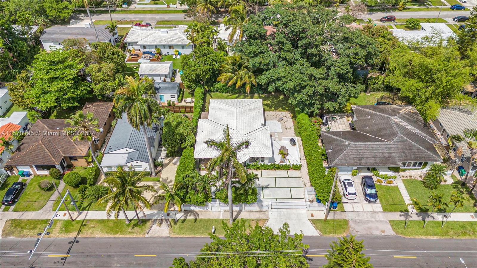 741 NE 87th St, Miami, Florida 33138, 3 Bedrooms Bedrooms, ,2 BathroomsBathrooms,Residentiallease,For Rent,741 NE 87th St,A11570195