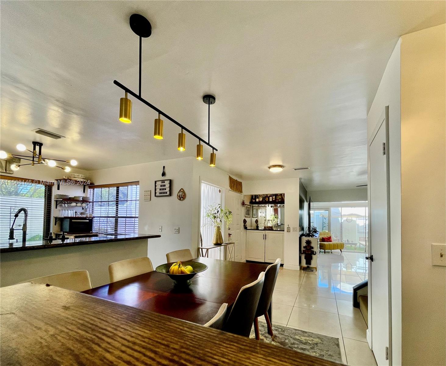 20907 Leeward Ct 256-5, Aventura, Florida 33180, 2 Bedrooms Bedrooms, ,2 BathroomsBathrooms,Residentiallease,For Rent,20907 Leeward Ct 256-5,A11568146