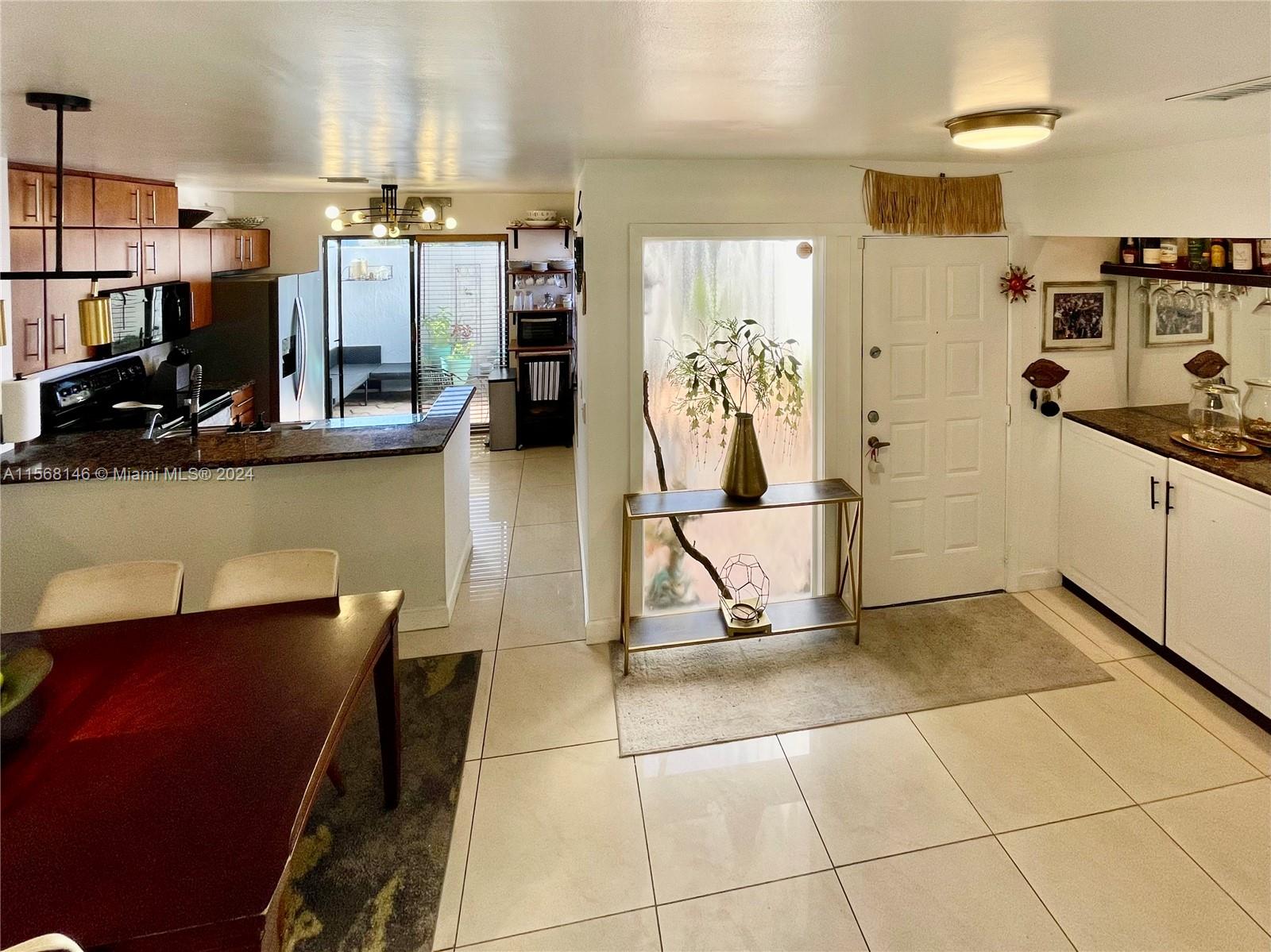 20907 Leeward Ct 256-5, Aventura, Florida 33180, 2 Bedrooms Bedrooms, ,2 BathroomsBathrooms,Residentiallease,For Rent,20907 Leeward Ct 256-5,A11568146