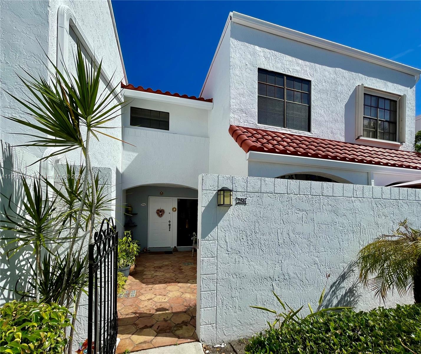 20907 Leeward Ct 256-5, Aventura, Florida 33180, 2 Bedrooms Bedrooms, ,2 BathroomsBathrooms,Residentiallease,For Rent,20907 Leeward Ct 256-5,A11568146