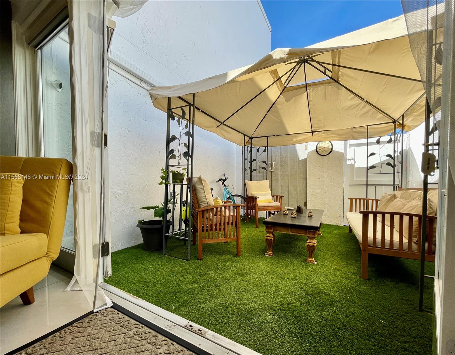 20907 Leeward Ct 256-5, Aventura, Florida 33180, 2 Bedrooms Bedrooms, ,2 BathroomsBathrooms,Residentiallease,For Rent,20907 Leeward Ct 256-5,A11568146