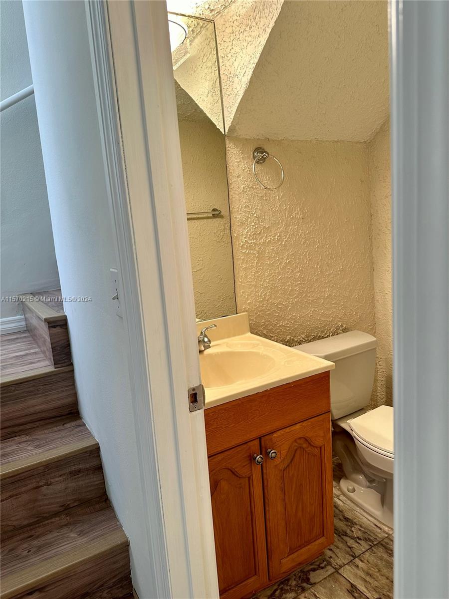 Tamarac, Florida 33321, 2 Bedrooms Bedrooms, ,1 BathroomBathrooms,Residentiallease,For Rent,A11570215