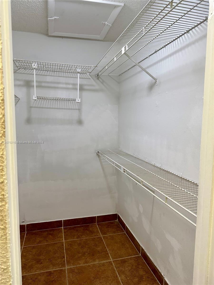 Tamarac, Florida 33321, 2 Bedrooms Bedrooms, ,1 BathroomBathrooms,Residentiallease,For Rent,A11570215