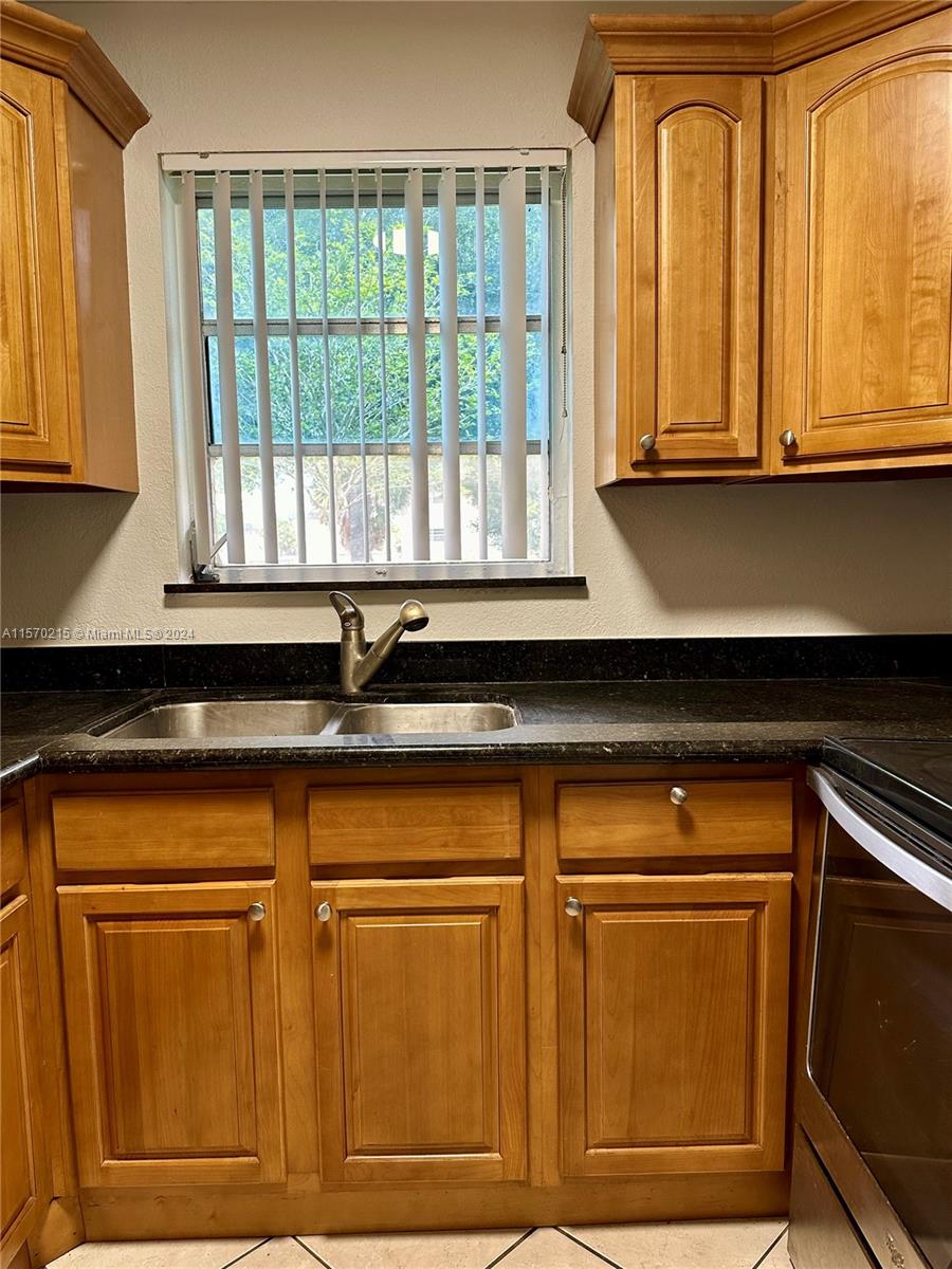 Tamarac, Florida 33321, 2 Bedrooms Bedrooms, ,1 BathroomBathrooms,Residentiallease,For Rent,A11570215