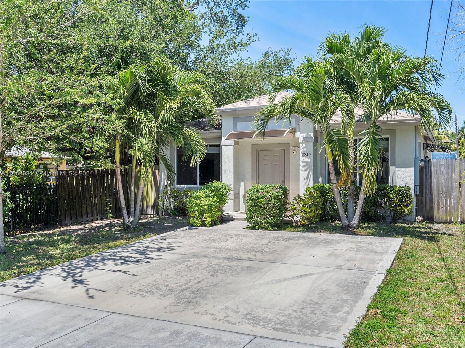 2317 NW 55th Ter  For Sale A11569991, FL