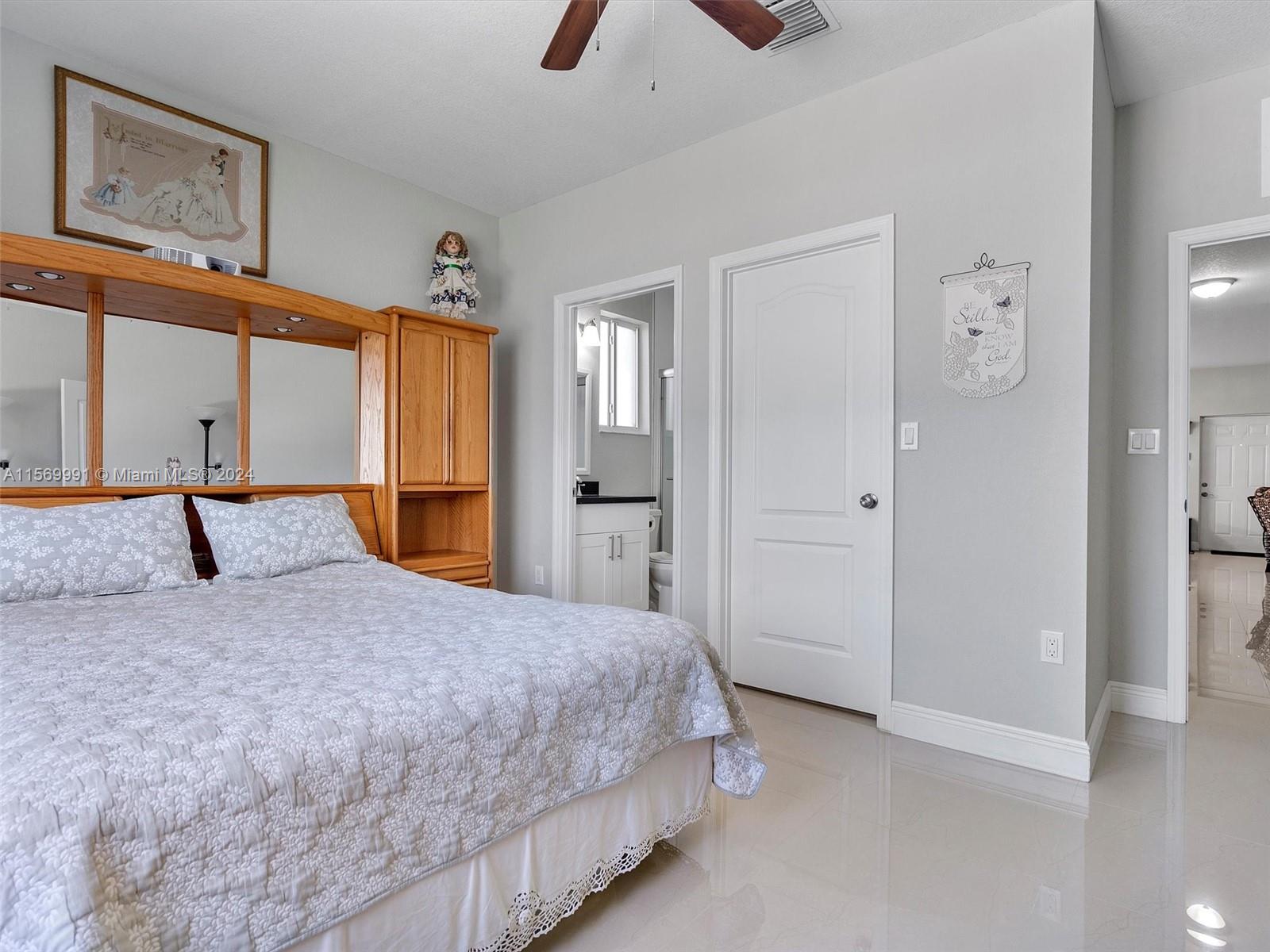 2317 NW 55th Ter, Miami, Florida 33142, 3 Bedrooms Bedrooms, 3 Rooms Rooms,2 BathroomsBathrooms,Residential,For Sale,2317 NW 55th Ter,A11569991