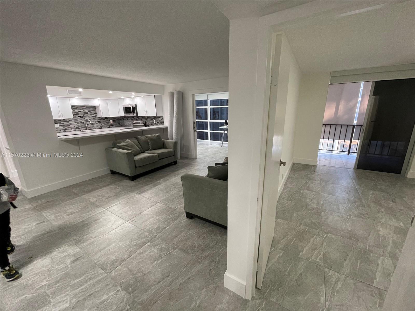 2000 Atlantic Shores Blvd 310, Hallandale Beach, Florida 33009, 2 Bedrooms Bedrooms, ,2 BathroomsBathrooms,Residential,For Sale,2000 Atlantic Shores Blvd 310,A11570223