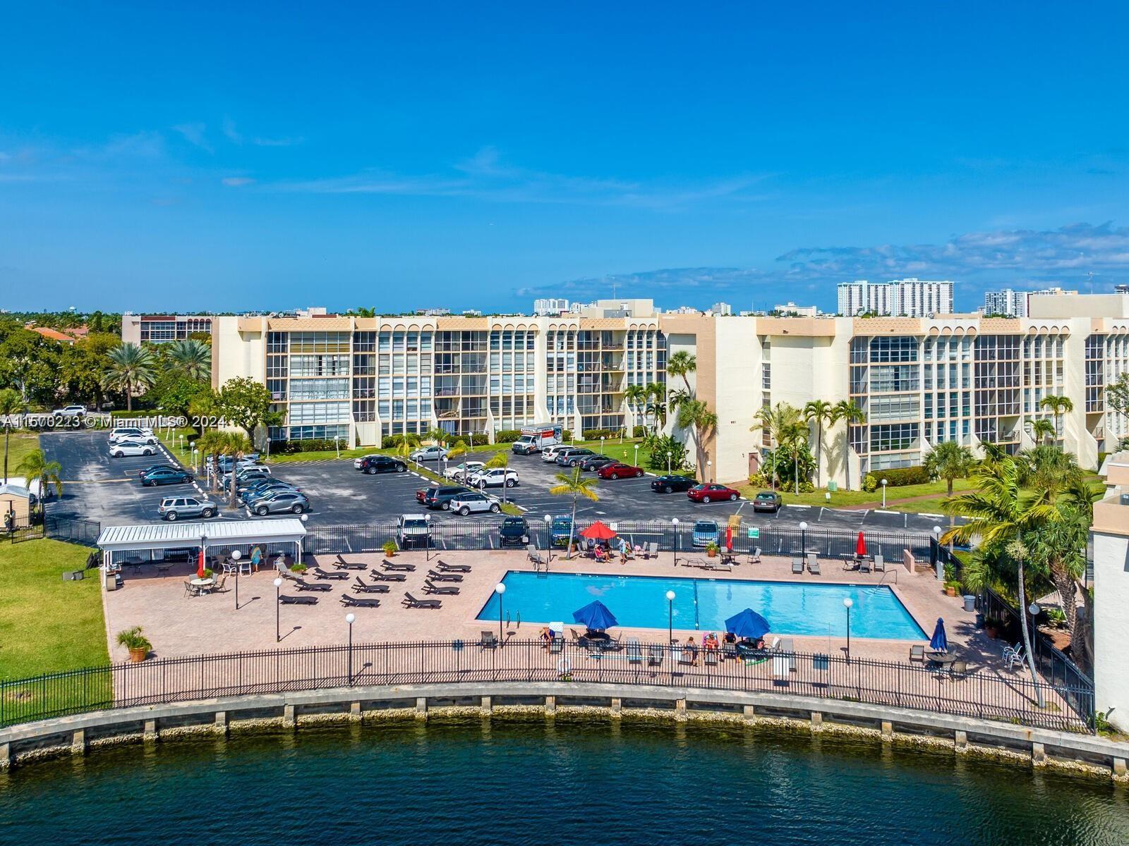 2000 Atlantic Shores Blvd 310, Hallandale Beach, Florida 33009, 2 Bedrooms Bedrooms, ,2 BathroomsBathrooms,Residential,For Sale,2000 Atlantic Shores Blvd 310,A11570223