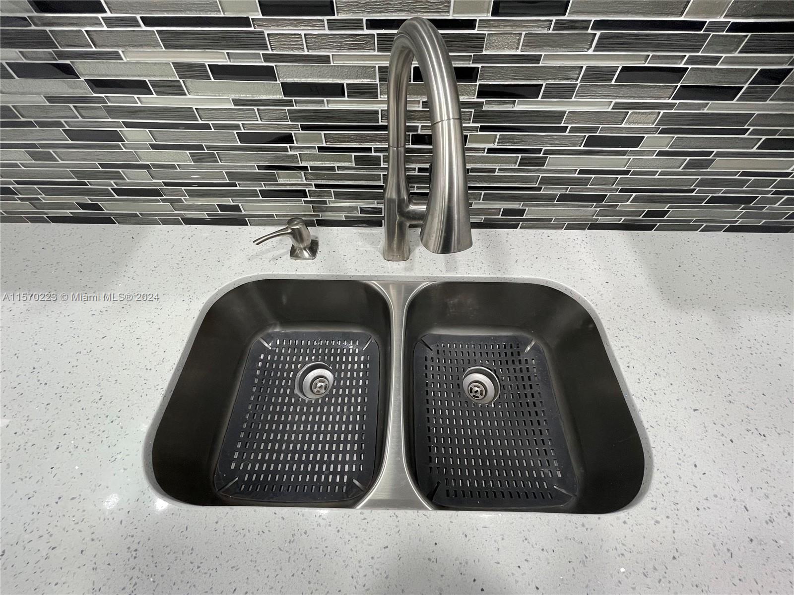 2000 Atlantic Shores Blvd 310, Hallandale Beach, Florida 33009, 2 Bedrooms Bedrooms, ,2 BathroomsBathrooms,Residential,For Sale,2000 Atlantic Shores Blvd 310,A11570223