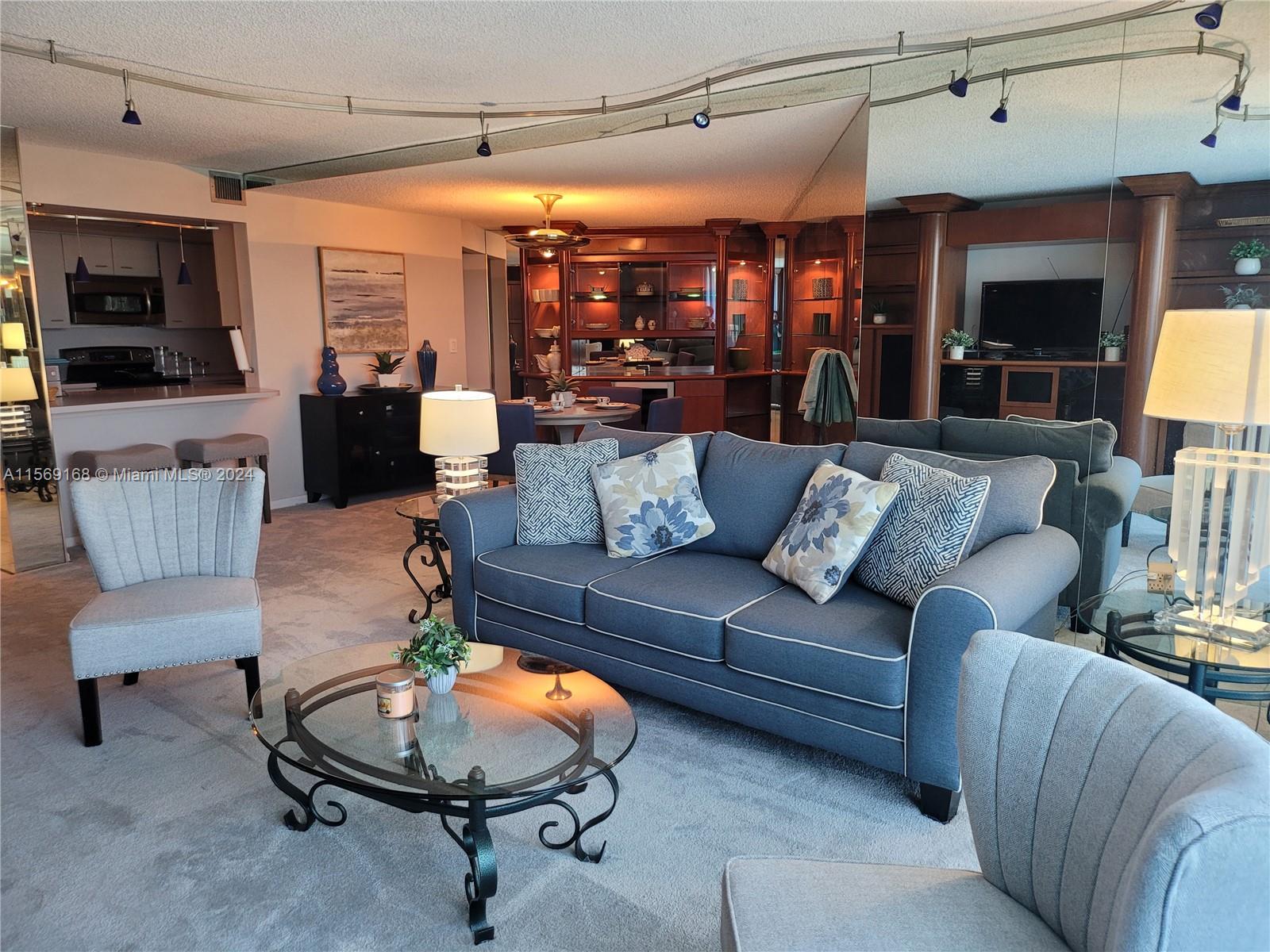 Fort Lauderdale, Florida 33315, 1 Bedroom Bedrooms, ,1 BathroomBathrooms,Residentiallease,For Rent,A11569168