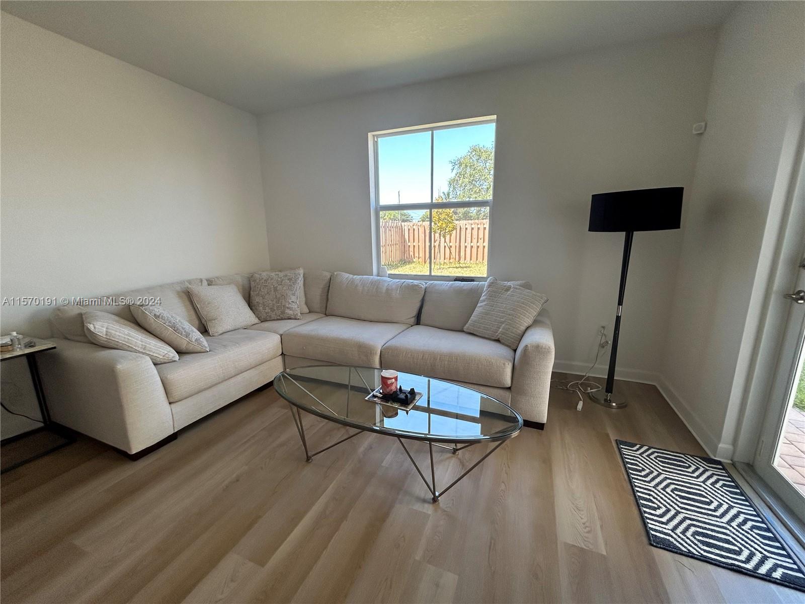 2321 NW 131st Cir, Miami, Florida 33167, 3 Bedrooms Bedrooms, ,2 BathroomsBathrooms,Residentiallease,For Rent,2321 NW 131st Cir,A11570191