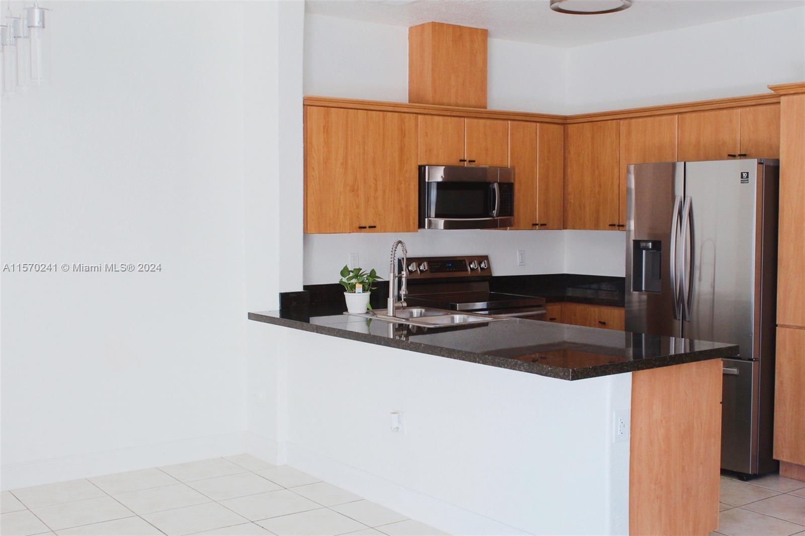 16356 SW 44th Way, Miami, Florida 33185, 4 Bedrooms Bedrooms, ,2 BathroomsBathrooms,Residentiallease,For Rent,16356 SW 44th Way,A11570241
