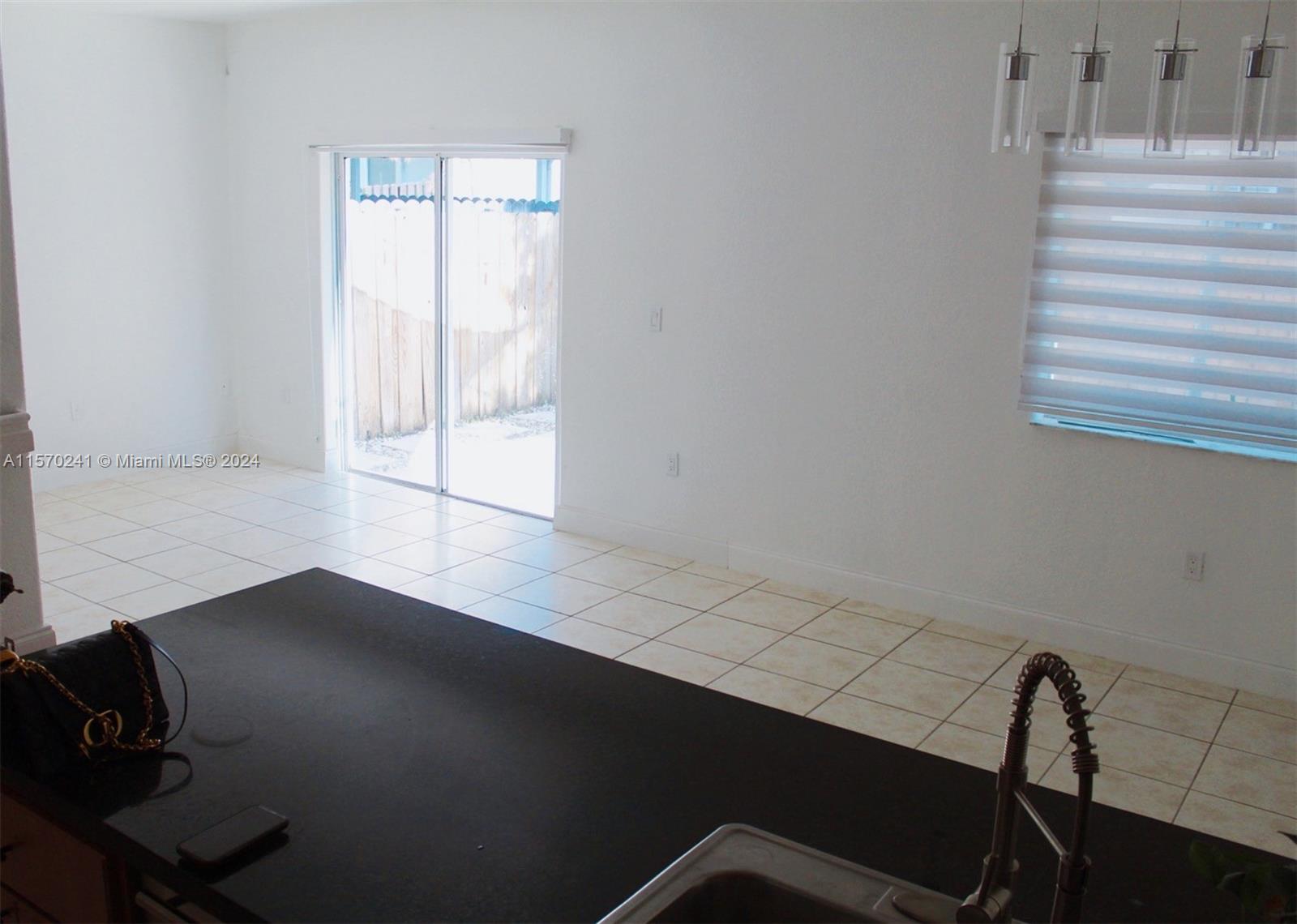 16356 SW 44th Way, Miami, Florida 33185, 4 Bedrooms Bedrooms, ,2 BathroomsBathrooms,Residentiallease,For Rent,16356 SW 44th Way,A11570241
