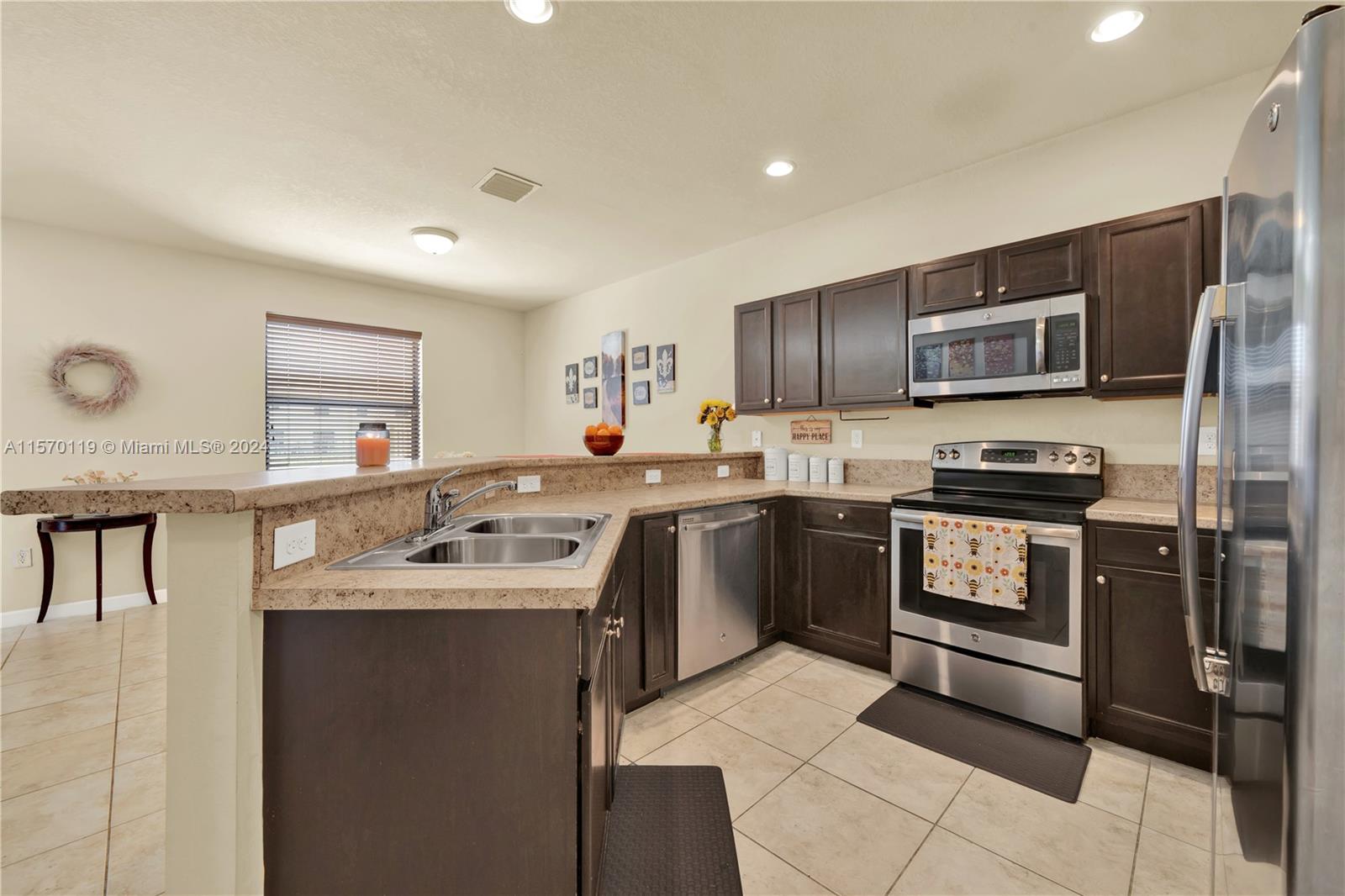 23840 SW 117th Pl, Homestead, Florida 33032, 3 Bedrooms Bedrooms, ,2 BathroomsBathrooms,Residential,For Sale,23840 SW 117th Pl,A11570119