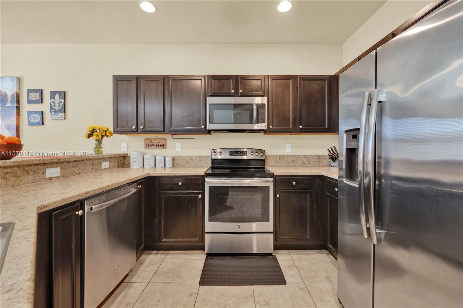 23840 SW 117th Pl, Homestead, Florida 33032, 3 Bedrooms Bedrooms, ,2 BathroomsBathrooms,Residential,For Sale,23840 SW 117th Pl,A11570119