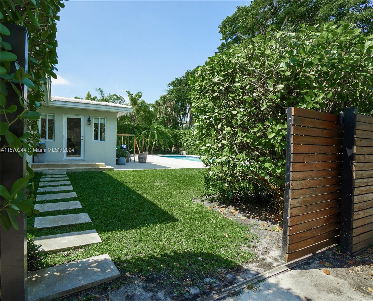 125 NW 95th St, Miami Shores, Florida 33150, 3 Bedrooms Bedrooms, ,2 BathroomsBathrooms,Residential,For Sale,125 NW 95th St,A11570244