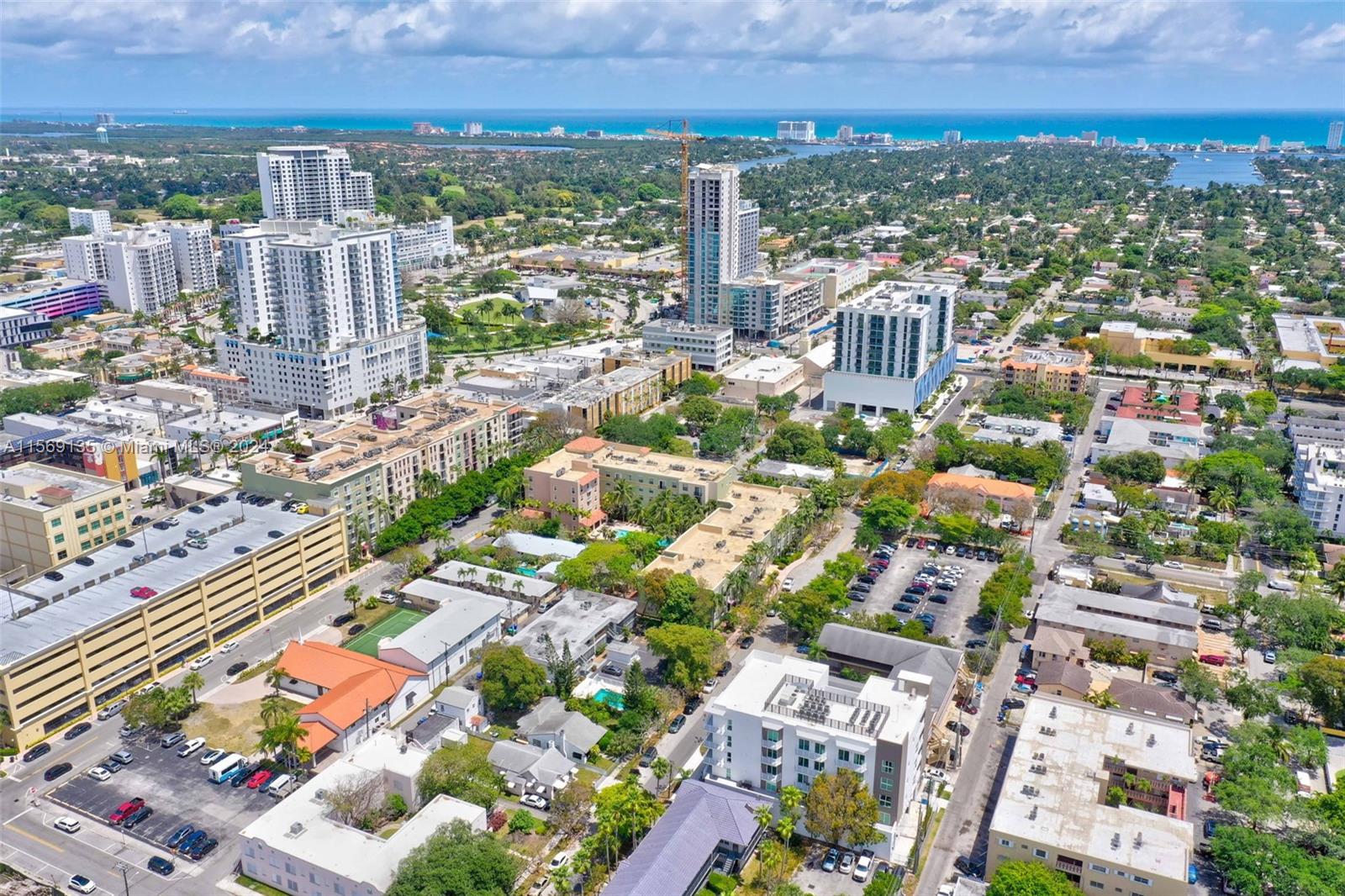 1938 Jackson St 504, Hollywood, Florida 33020, 2 Bedrooms Bedrooms, ,2 BathroomsBathrooms,Residential,For Sale,1938 Jackson St 504,A11569135