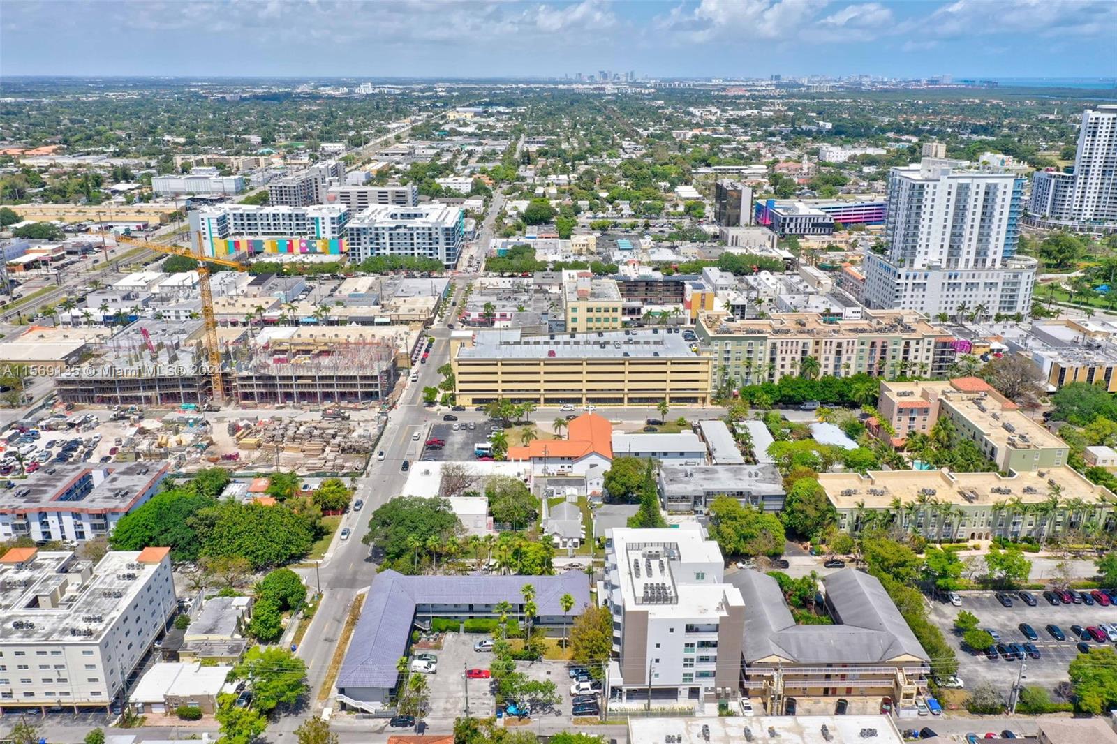 1938 Jackson St 504, Hollywood, Florida 33020, 2 Bedrooms Bedrooms, ,2 BathroomsBathrooms,Residential,For Sale,1938 Jackson St 504,A11569135