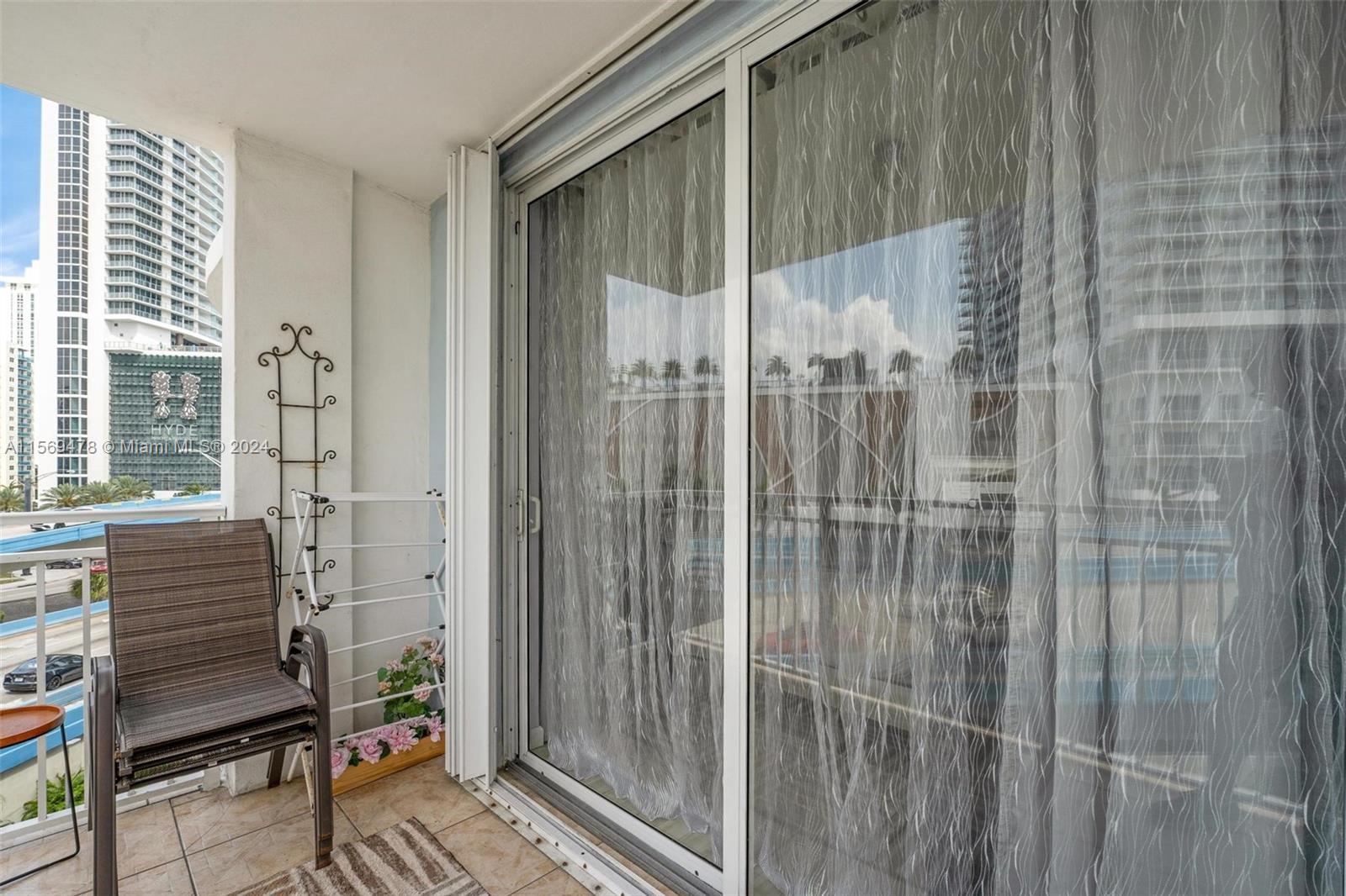 1801 S Ocean Dr 536, Hallandale Beach, Florida 33009, 1 Bedroom Bedrooms, ,1 BathroomBathrooms,Residential,For Sale,1801 S Ocean Dr 536,A11569478