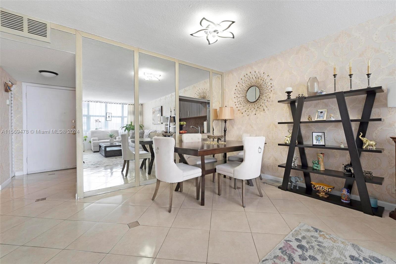 1801 S Ocean Dr 536, Hallandale Beach, Florida 33009, 1 Bedroom Bedrooms, ,1 BathroomBathrooms,Residential,For Sale,1801 S Ocean Dr 536,A11569478