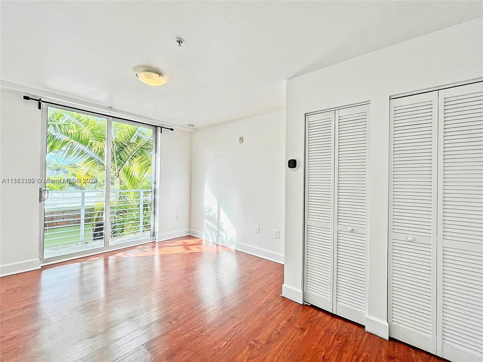 945 Michigan ave 5, Miami Beach, Florida 33139, 2 Bedrooms Bedrooms, ,2 BathroomsBathrooms,Residential,For Sale,945 Michigan ave 5,A11563339