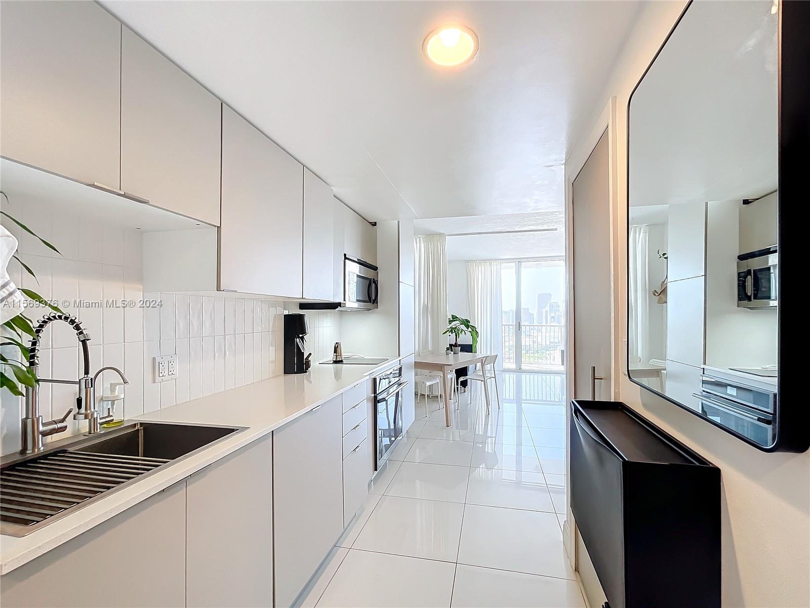 1750 N Bayshore Dr 3708, Miami, Florida 33132, ,1 BathroomBathrooms,Residential,For Sale,1750 N Bayshore Dr 3708,A11569376