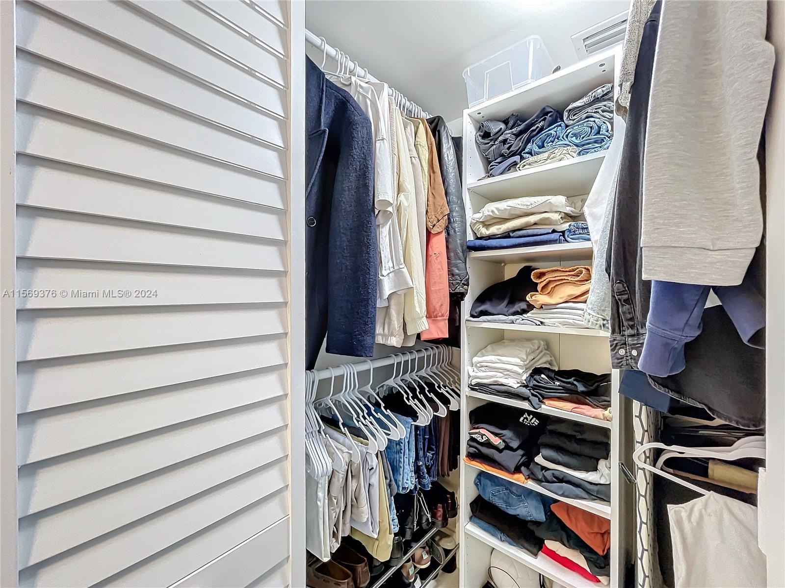 1750 N Bayshore Dr 3708, Miami, Florida 33132, ,1 BathroomBathrooms,Residential,For Sale,1750 N Bayshore Dr 3708,A11569376