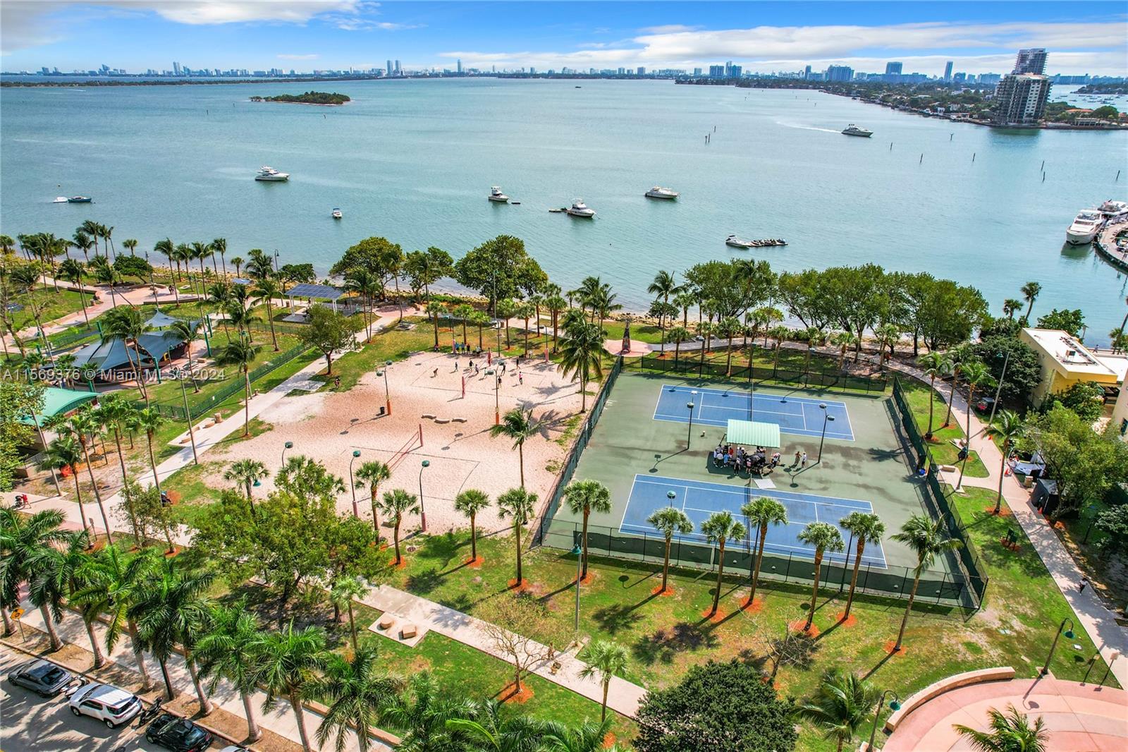 1750 N Bayshore Dr 3708, Miami, Florida 33132, ,1 BathroomBathrooms,Residential,For Sale,1750 N Bayshore Dr 3708,A11569376