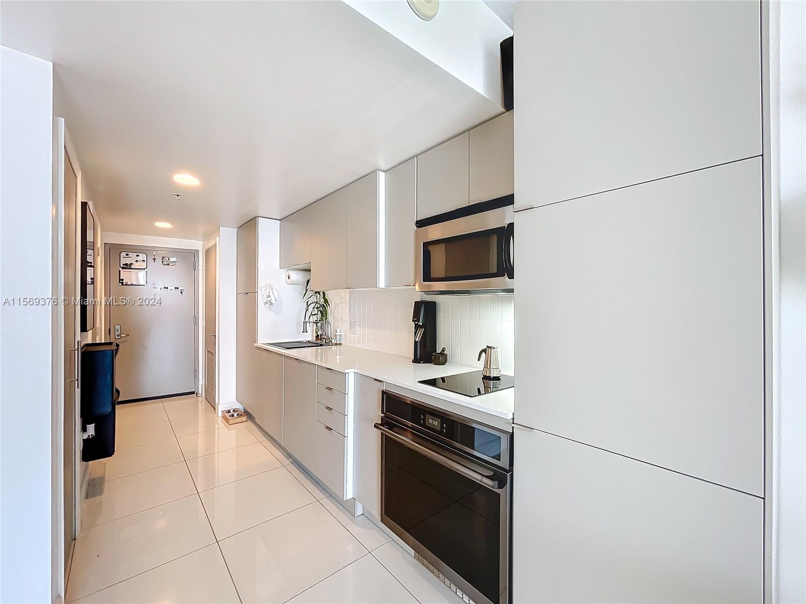 1750 N Bayshore Dr 3708, Miami, Florida 33132, ,1 BathroomBathrooms,Residential,For Sale,1750 N Bayshore Dr 3708,A11569376