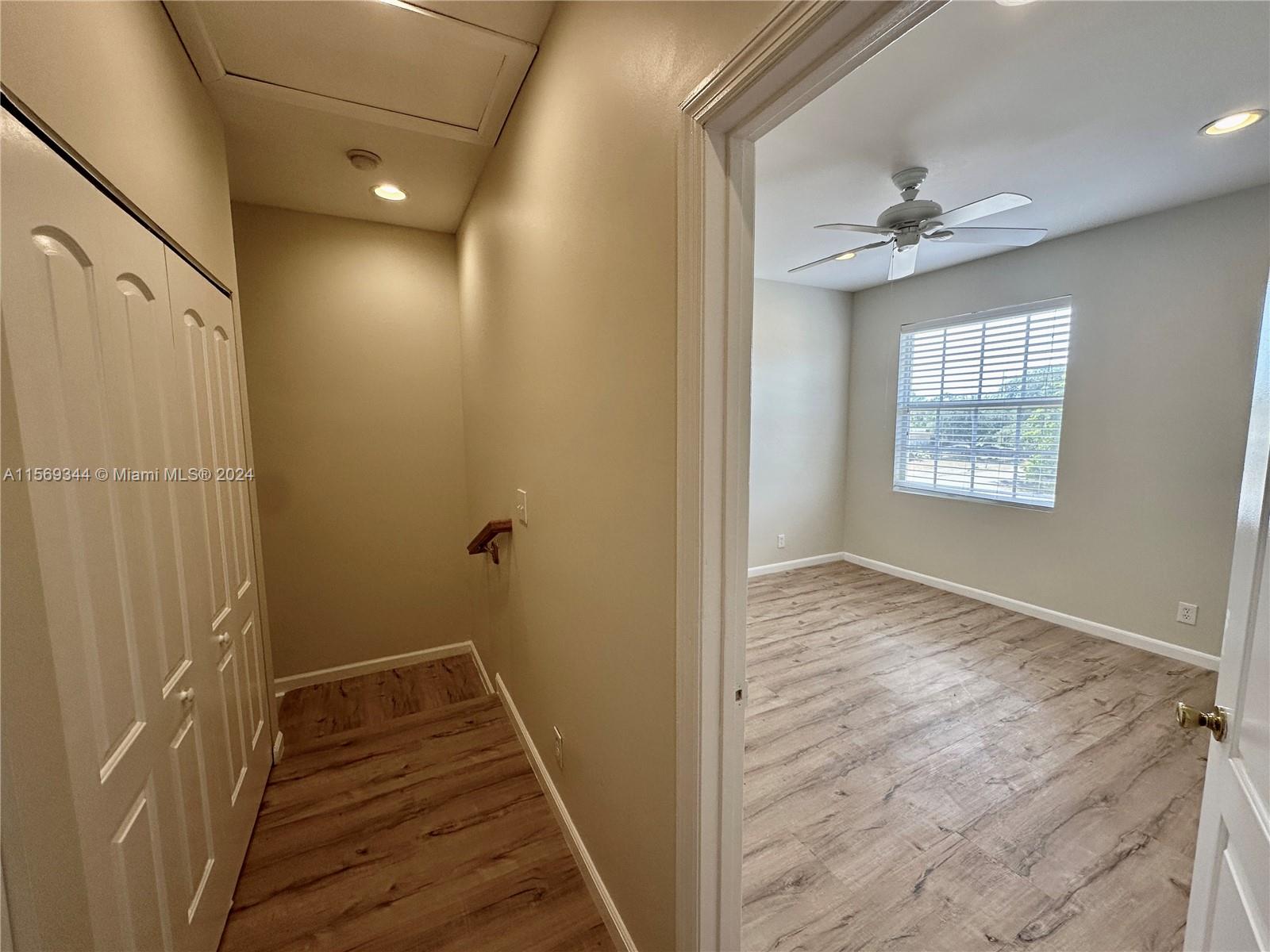 2307 Washington St 2, Hollywood, Florida 33020, 3 Bedrooms Bedrooms, ,2 BathroomsBathrooms,Residentiallease,For Rent,2307 Washington St 2,A11569344
