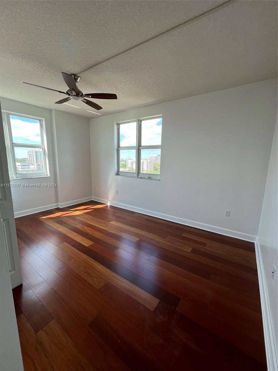 50 Menores Ave 815, Coral Gables, Florida 33134, 2 Bedrooms Bedrooms, ,2 BathroomsBathrooms,Residentiallease,For Rent,50 Menores Ave 815,A11570297