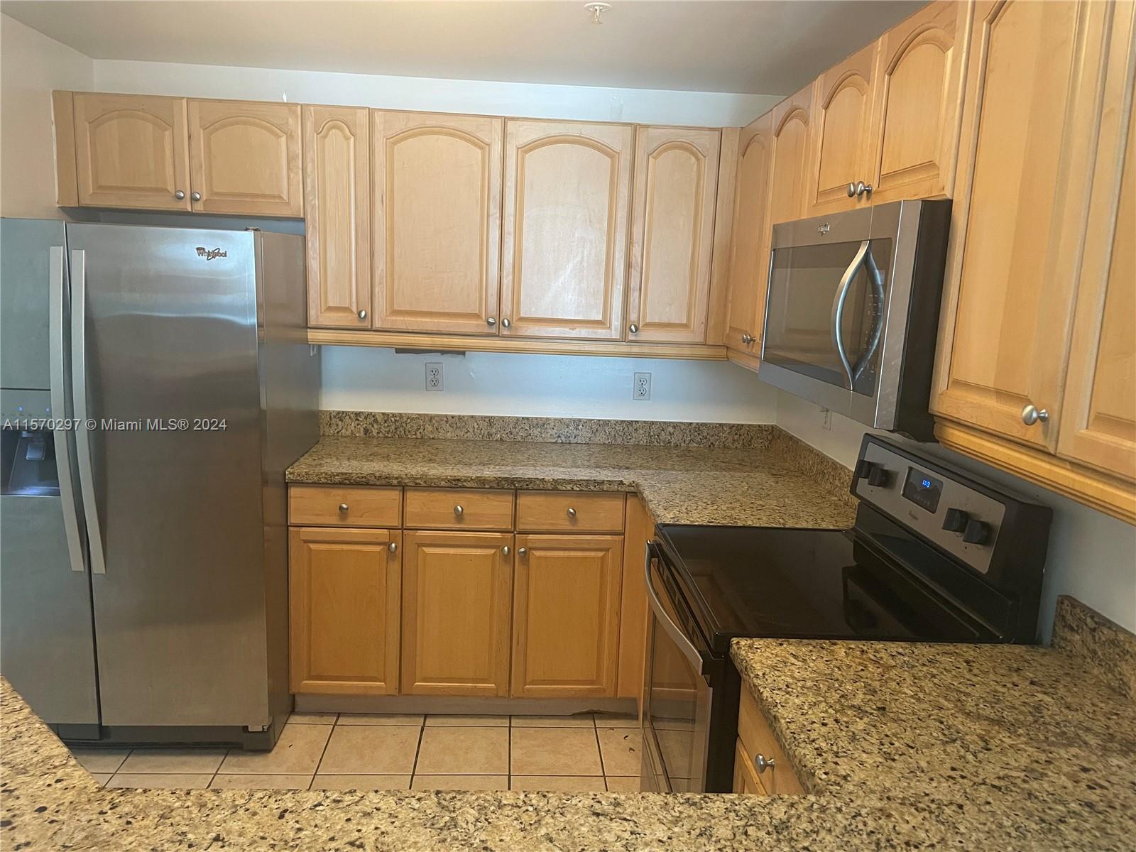 50 Menores Ave 815, Coral Gables, Florida 33134, 2 Bedrooms Bedrooms, ,2 BathroomsBathrooms,Residentiallease,For Rent,50 Menores Ave 815,A11570297