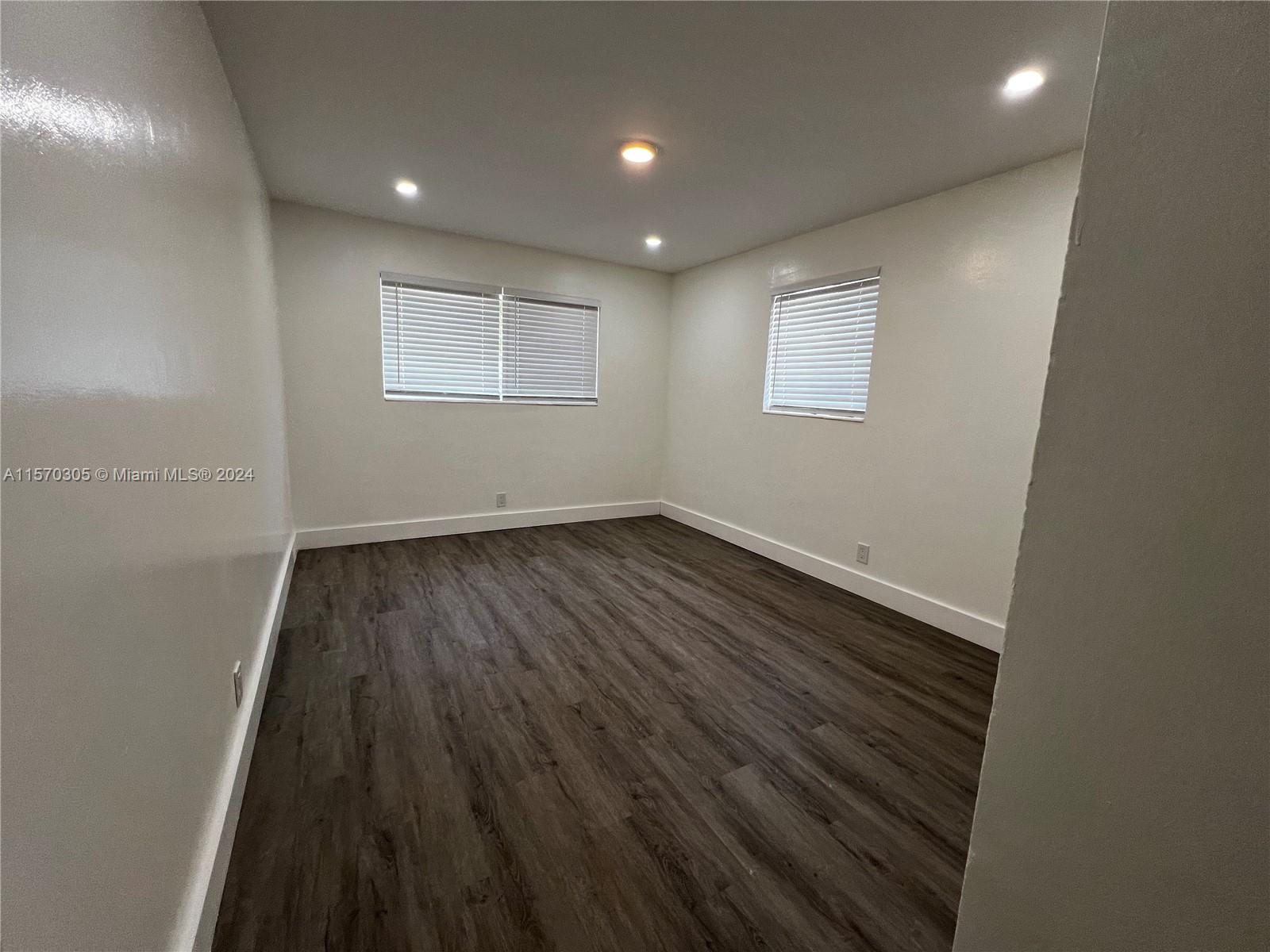 1853 Madison St 1, Hollywood, Florida 33020, 2 Bedrooms Bedrooms, ,1 BathroomBathrooms,Residentiallease,For Rent,1853 Madison St 1,A11570305