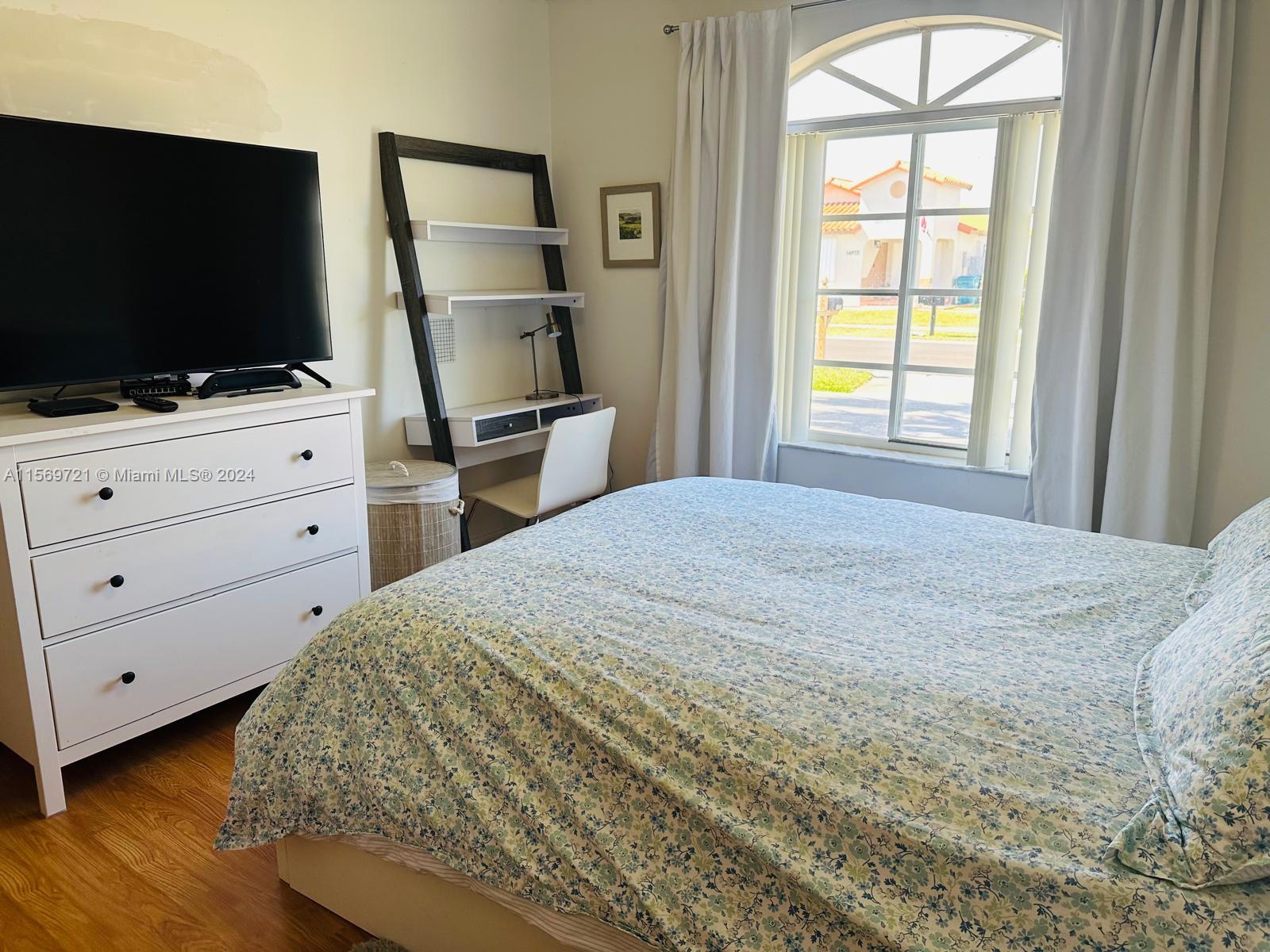 14948 SW 38th Ter 0, Miami, Florida 33185, 1 Bedroom Bedrooms, ,1 BathroomBathrooms,Residentiallease,For Rent,14948 SW 38th Ter 0,A11569721