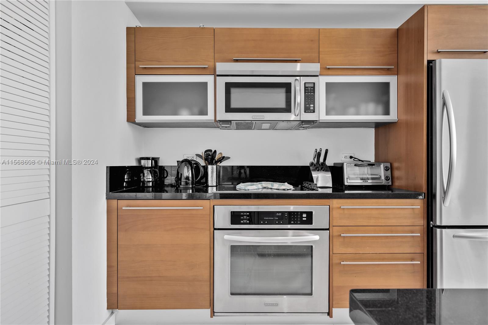 253 NE 2nd St 1802, Miami, Florida 33132, 1 Bedroom Bedrooms, ,2 BathroomsBathrooms,Residentiallease,For Rent,253 NE 2nd St 1802,A11568608