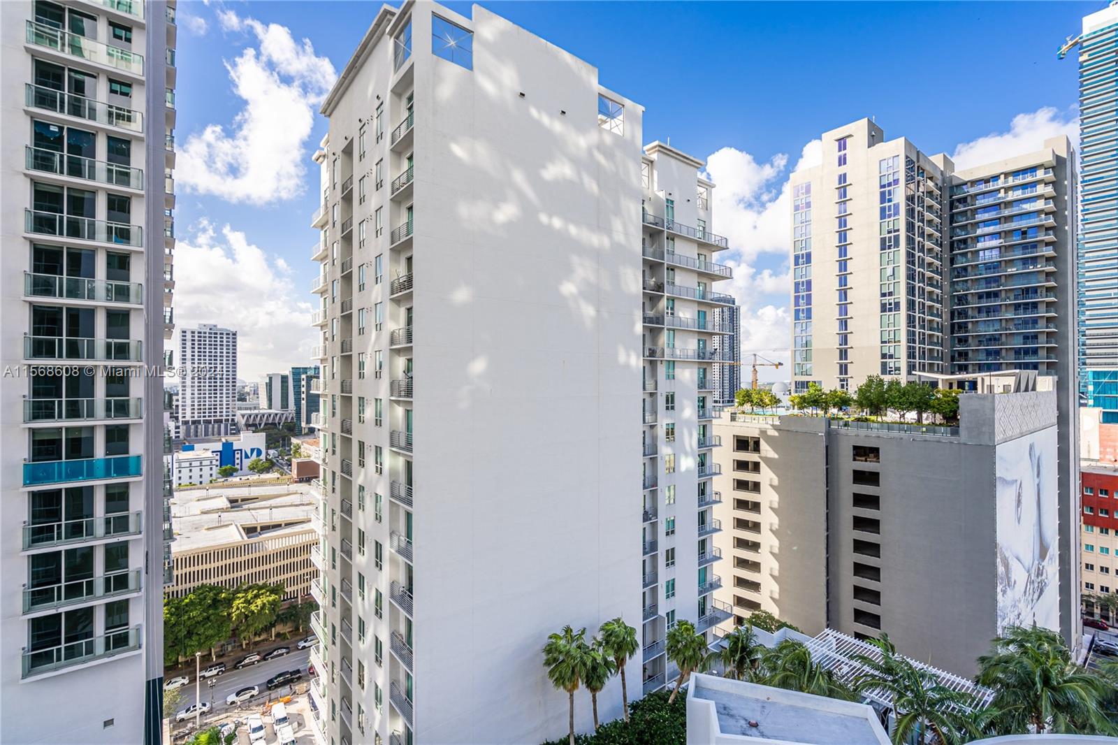 253 NE 2nd St 1802, Miami, Florida 33132, 1 Bedroom Bedrooms, ,2 BathroomsBathrooms,Residentiallease,For Rent,253 NE 2nd St 1802,A11568608