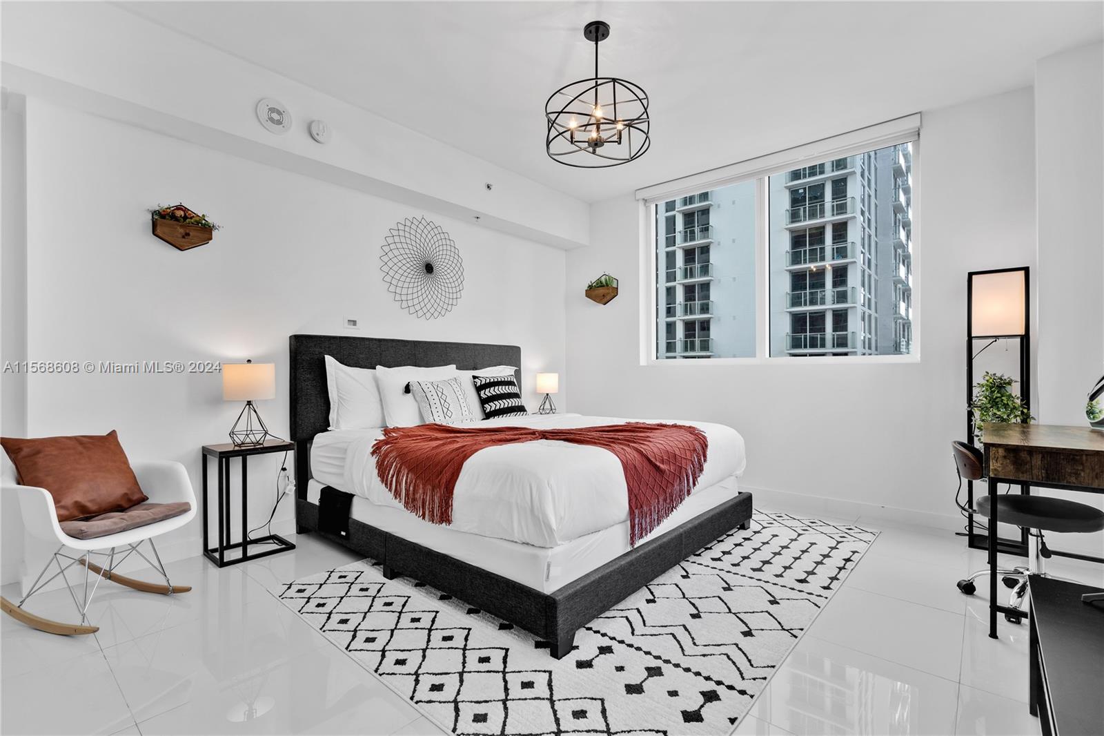 253 NE 2nd St 1802, Miami, Florida 33132, 1 Bedroom Bedrooms, ,2 BathroomsBathrooms,Residentiallease,For Rent,253 NE 2nd St 1802,A11568608