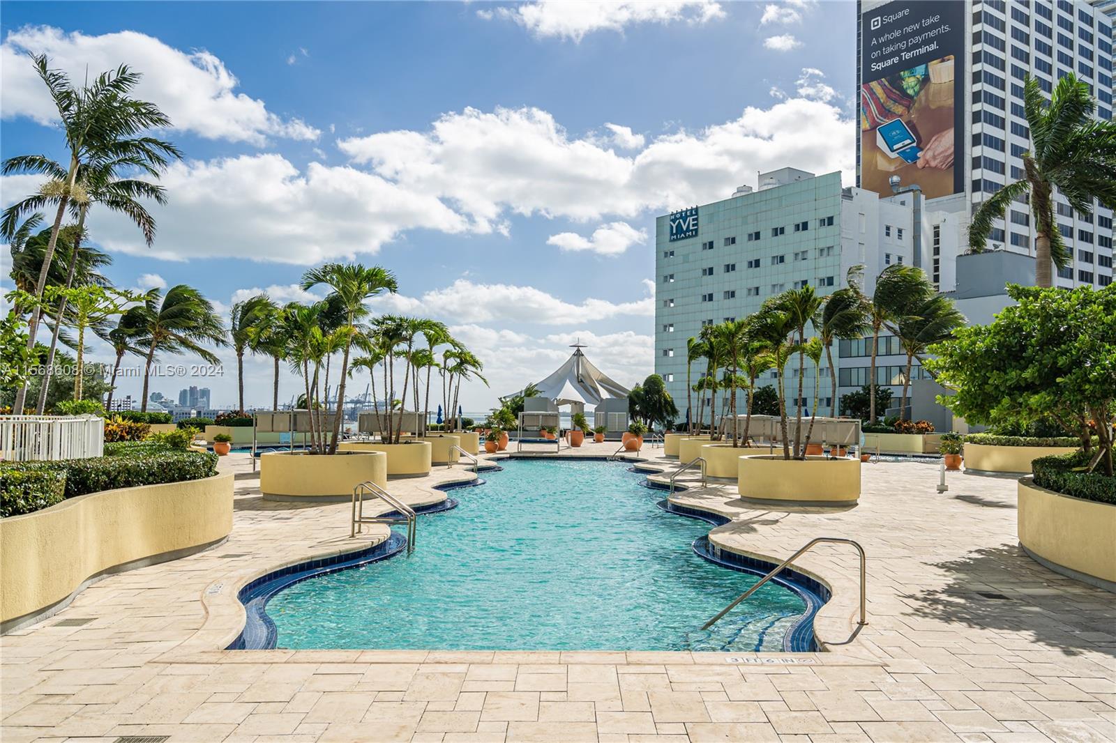 253 NE 2nd St 1802, Miami, Florida 33132, 1 Bedroom Bedrooms, ,2 BathroomsBathrooms,Residentiallease,For Rent,253 NE 2nd St 1802,A11568608