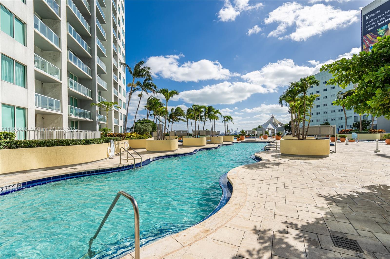 253 NE 2nd St 1802, Miami, Florida 33132, 1 Bedroom Bedrooms, ,2 BathroomsBathrooms,Residentiallease,For Rent,253 NE 2nd St 1802,A11568608