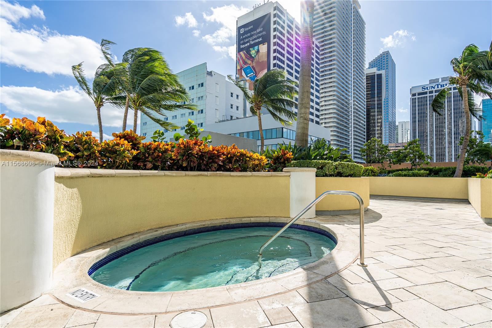 253 NE 2nd St 1802, Miami, Florida 33132, 1 Bedroom Bedrooms, ,2 BathroomsBathrooms,Residentiallease,For Rent,253 NE 2nd St 1802,A11568608