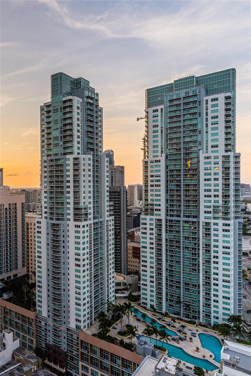 253 NE 2nd St 1802, Miami, Florida 33132, 1 Bedroom Bedrooms, ,2 BathroomsBathrooms,Residentiallease,For Rent,253 NE 2nd St 1802,A11568608