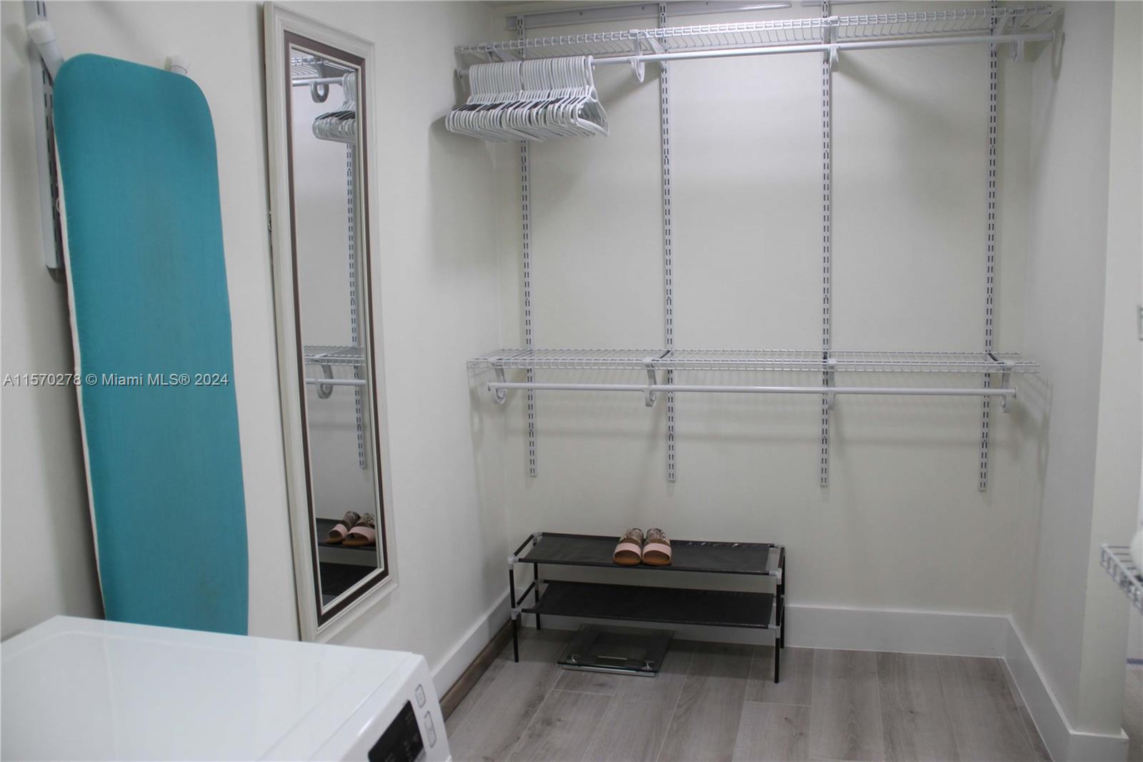 20515 E Country Club Dr 1449, Aventura, Florida 33180, 2 Bedrooms Bedrooms, ,2 BathroomsBathrooms,Residentiallease,For Rent,20515 E Country Club Dr 1449,A11570278