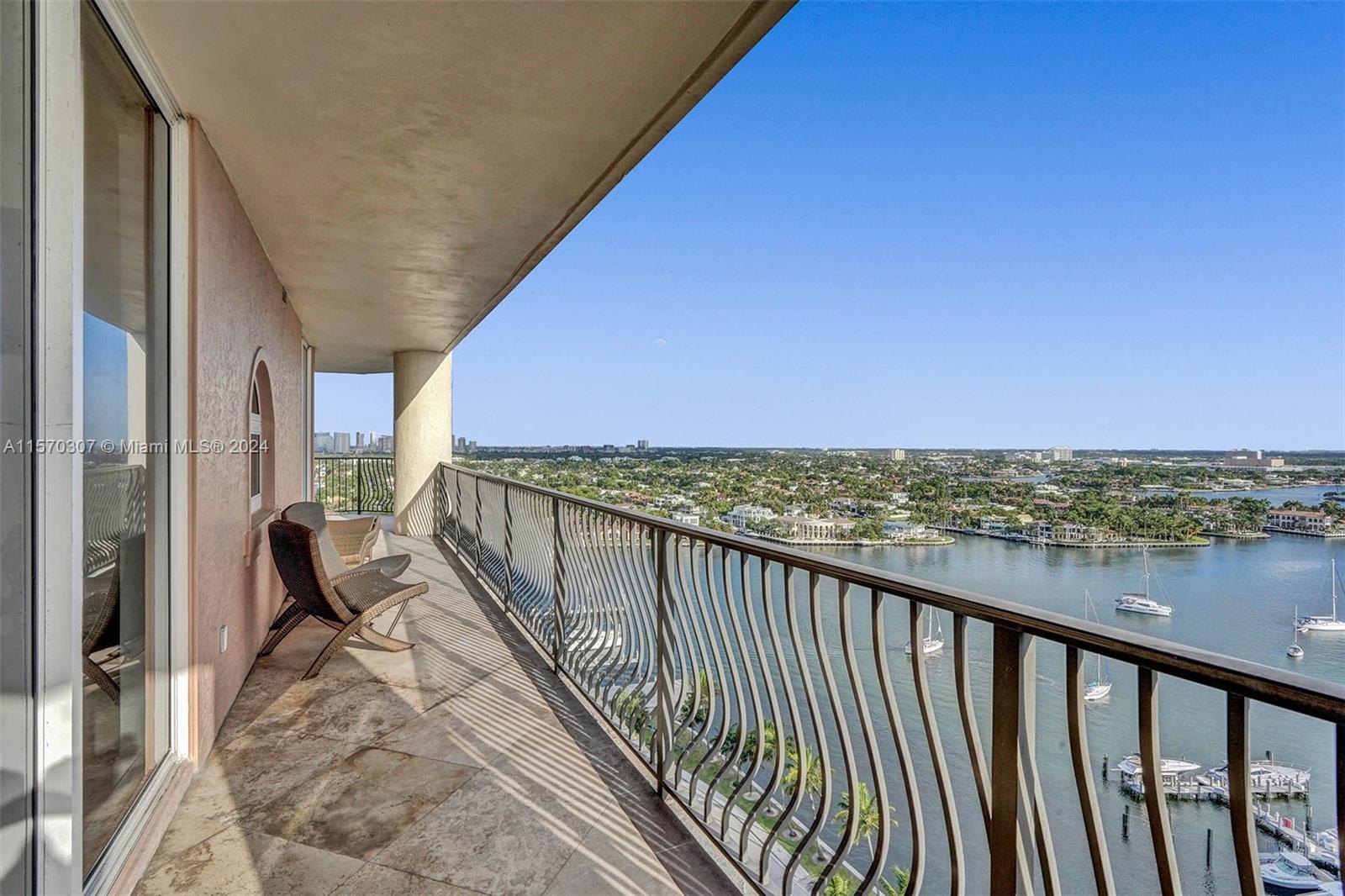 100 S Birch Rd 1905D, Fort Lauderdale, Florida 33316, 2 Bedrooms Bedrooms, ,2 BathroomsBathrooms,Residentiallease,For Rent,100 S Birch Rd 1905D,A11570307