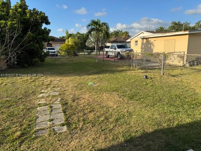 16980 SW 297th St A, Homestead, Florida 33030, 2 Bedrooms Bedrooms, ,1 BathroomBathrooms,Residentiallease,For Rent,16980 SW 297th St A,A11570237