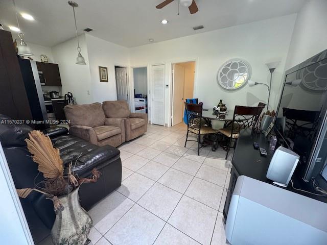 16980 SW 297th St A, Homestead, Florida 33030, 2 Bedrooms Bedrooms, ,1 BathroomBathrooms,Residentiallease,For Rent,16980 SW 297th St A,A11570237